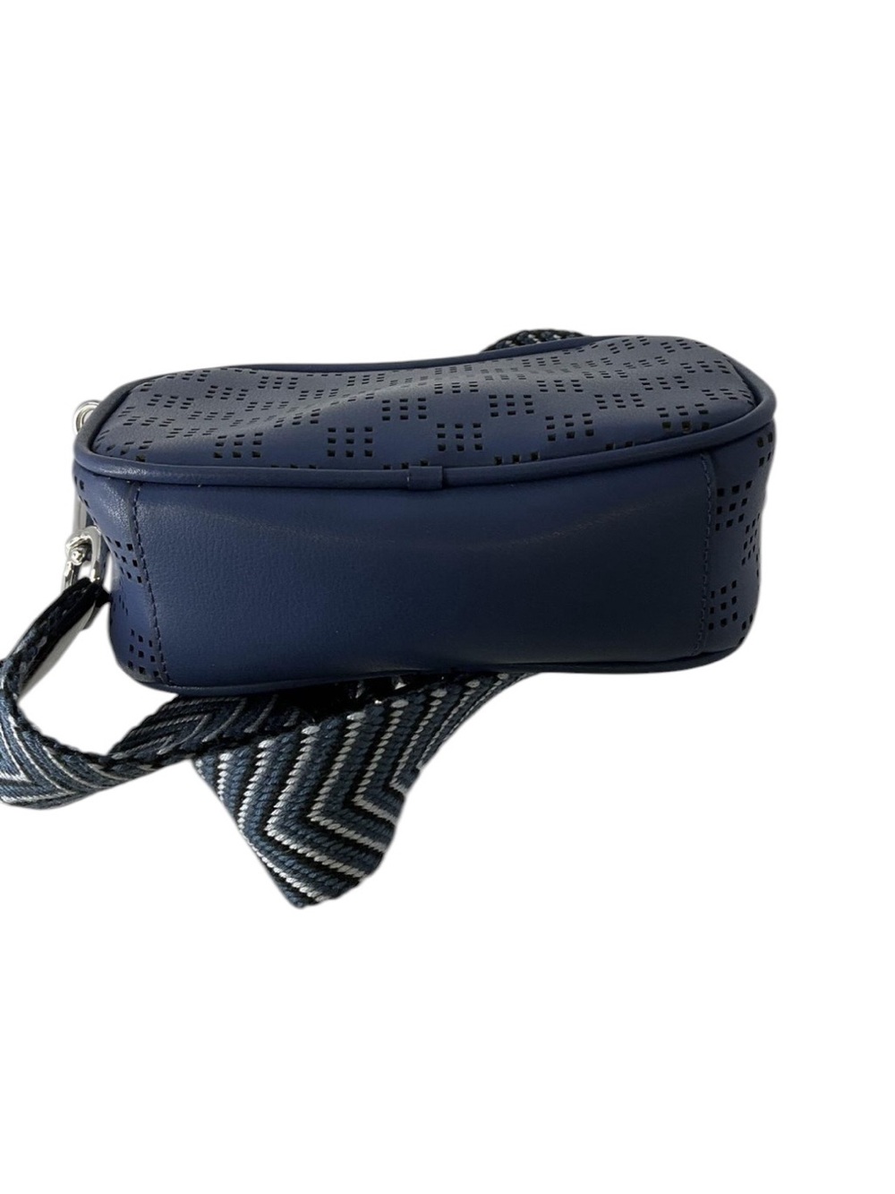 Marc Jacobs Flash Perforated Leather Camera Crossbody Bag Navy Blue - Picture 9 of 12